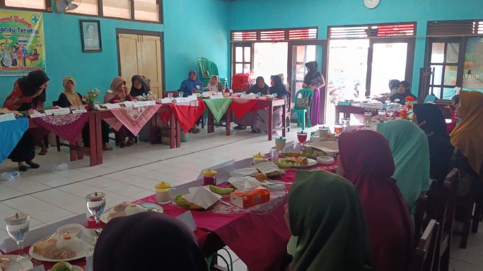 LOMBA MENYUSUN MENU SEHAT SEHARI-HARI di Desa Mergosono Kecamatan Buayan Kabupaten Kebumen Provinsi Jawa Tengah 01