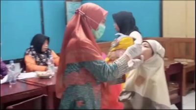 Pekan Imunisasi Nasional Polio Tahun 2024  di Desa Mergosono Kecamatan Buayan Kabupaten Kebumen